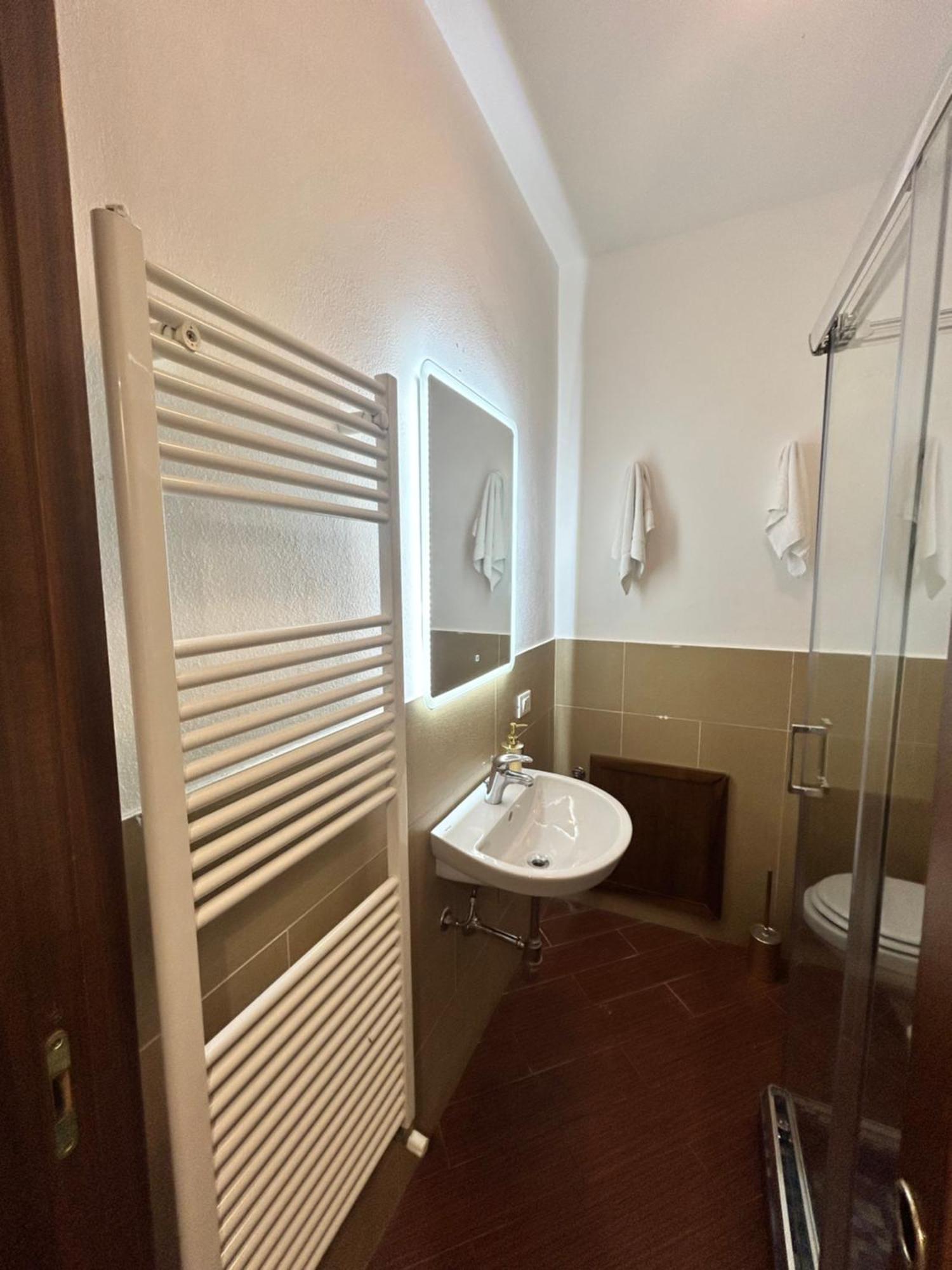 Mondello Suite Apartment Екстер'єр фото